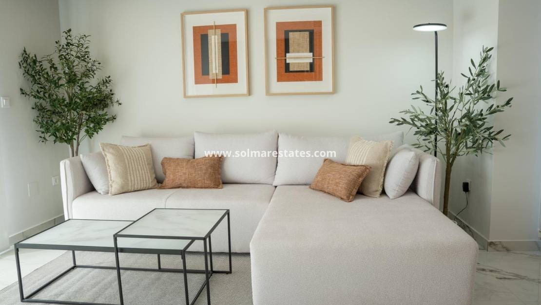 3 Zimmer Villa zu verkaufen in Ciudad Quesada mit Pool - 496.000 € (Ref: 8826220)