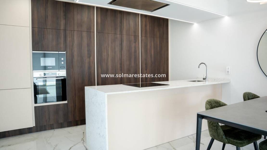 3 Zimmer Villa zu verkaufen in Ciudad Quesada mit Pool - 496.000 € (Ref: 8826220)