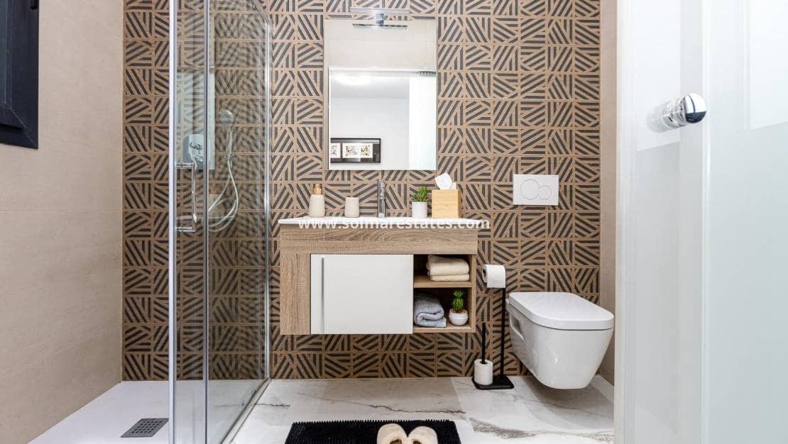 2 bedroom Apartment for sale in Ciudad Quesada with pool - € 279,000 (Ref: 8826221)