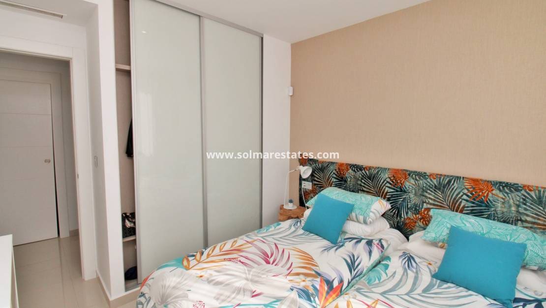 3 camera da letto Villa in vendita in Villamartin con piscina - 405.000 € (Rif: 8841867)