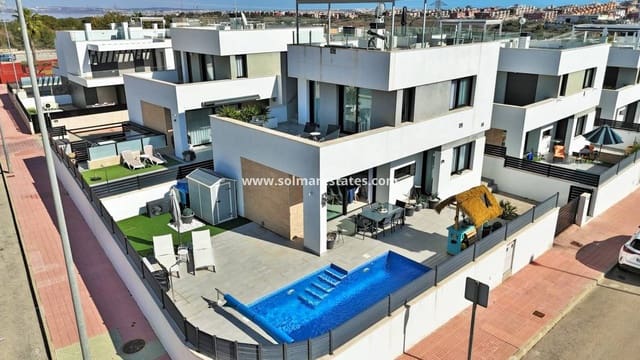 3 camera da letto Villa in vendita in Villamartin, Orihuela con piscina - 405.000 € (Rif: 8841867)