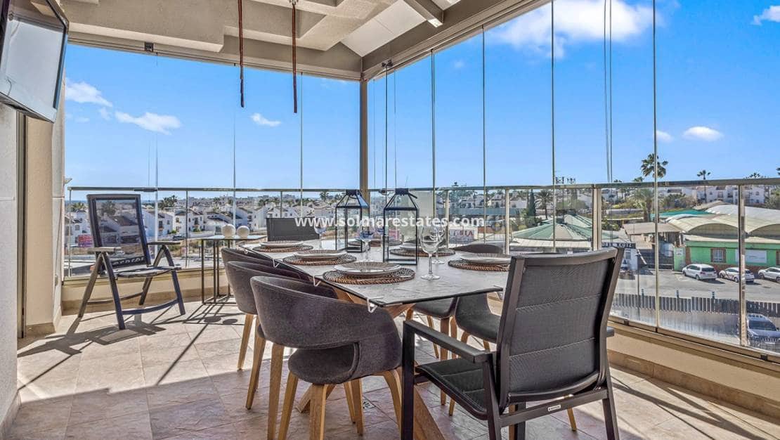 4 chambre Appartement à vendre à Villamartin avec piscine - 549 000 € (Ref: 8862114)