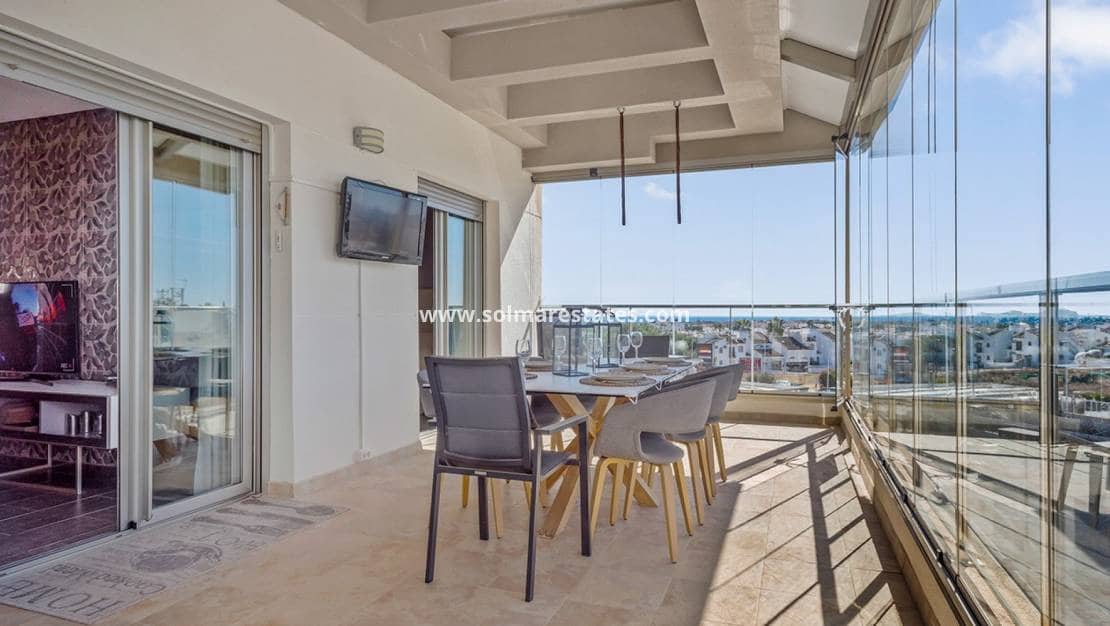 4 chambre Appartement à vendre à Villamartin avec piscine - 549 000 € (Ref: 8862114)