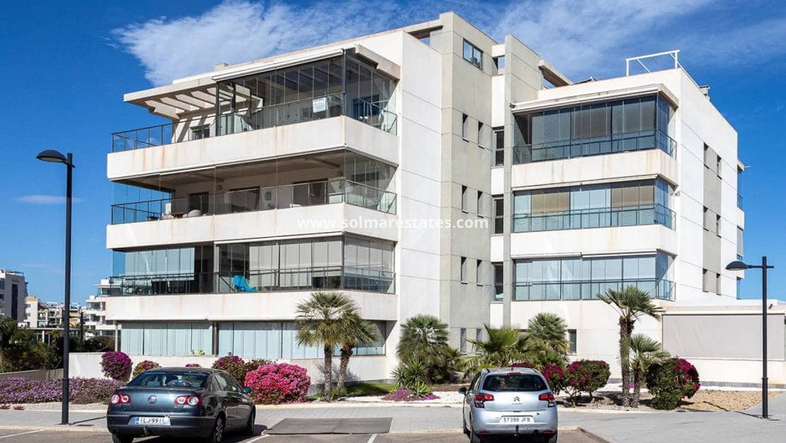 4 chambre Appartement à vendre à Villamartin avec piscine - 549 000 € (Ref: 8862114)