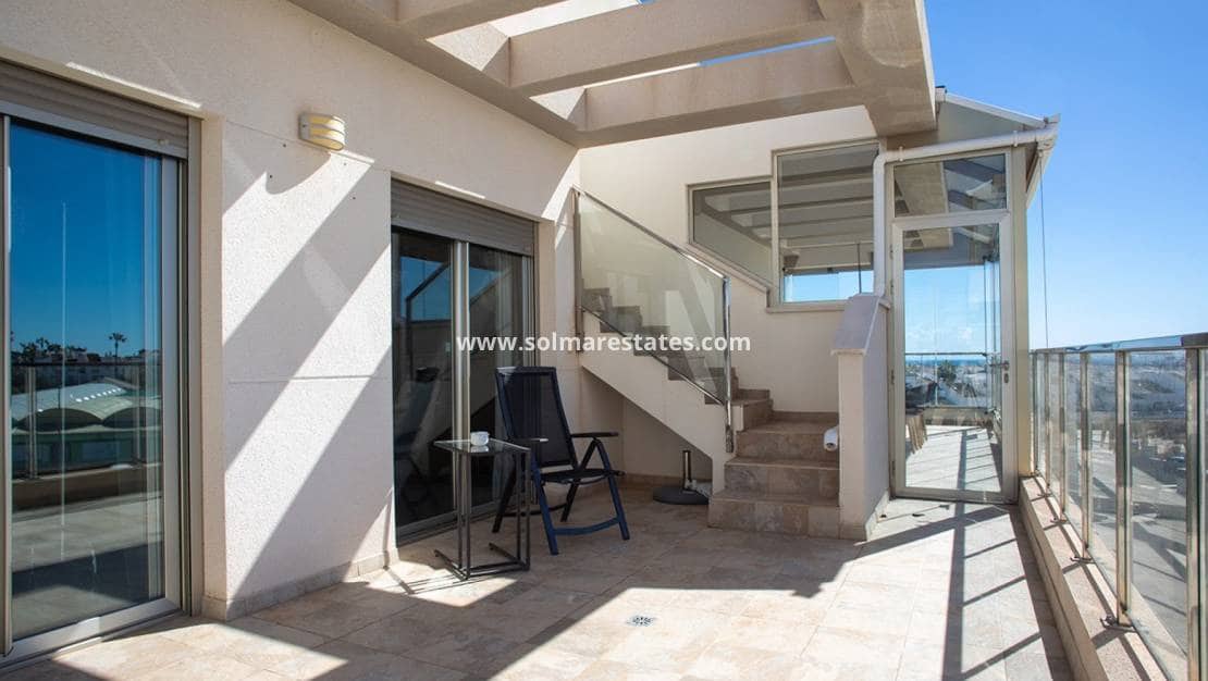 4 chambre Appartement à vendre à Villamartin avec piscine - 549 000 € (Ref: 8862114)