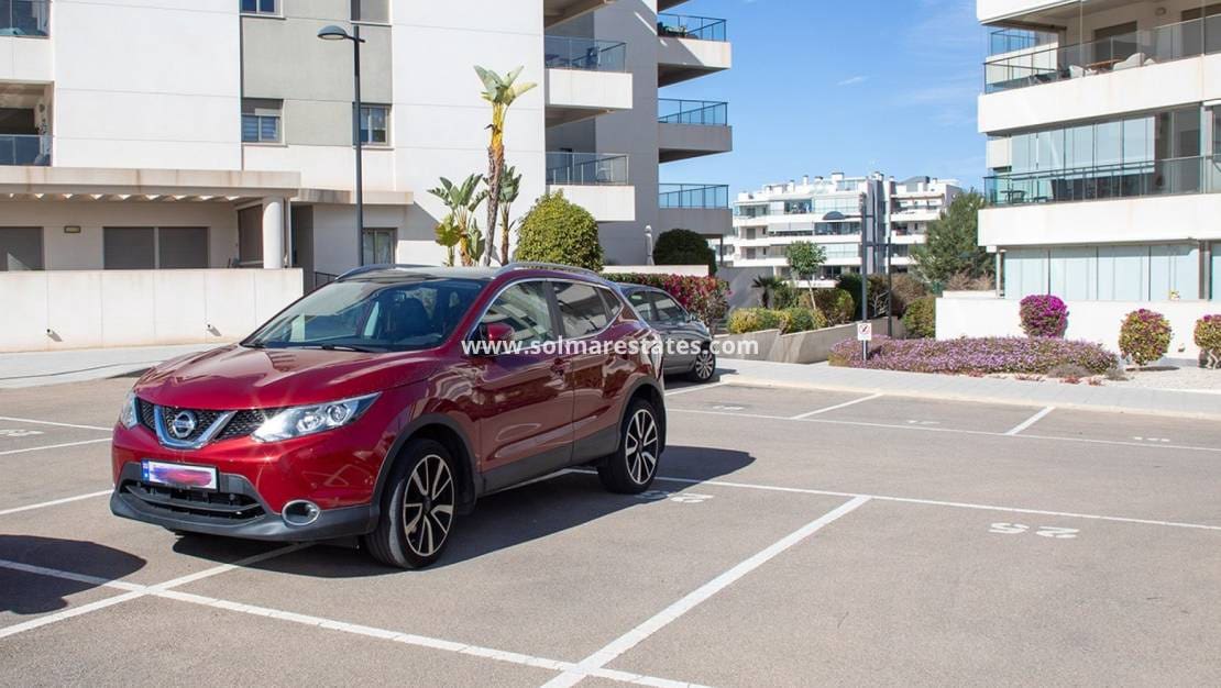 4 chambre Appartement à vendre à Villamartin avec piscine - 549 000 € (Ref: 8862114)