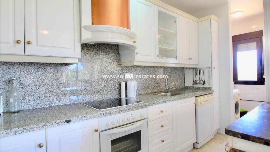 3 bedroom Apartment for sale in Villamartin with pool - € 235,000 (Ref: 8886839)