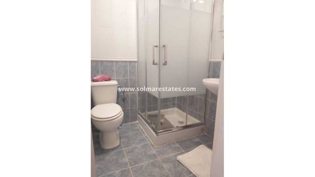 3 slaapkamer Halfvrijstaande villa te koop in Villamartin, Orihuela met zwembad - € 175.000 (Ref: 8921874)