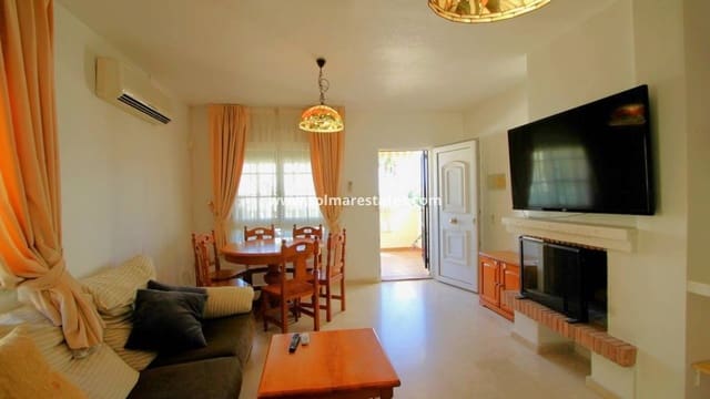 3 Zimmer Villa zu verkaufen in Villamartin, Orihuela mit Pool - 317.900 € (Ref: 8933424)