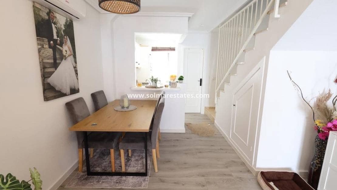 2 quarto Casa em Banda para venda em Torre de la Horadada com piscina - 234 900 € (Ref: 8987753)