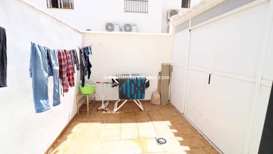 2 quarto Casa em Banda para venda em Torre de la Horadada com piscina - 234 900 € (Ref: 8987753)