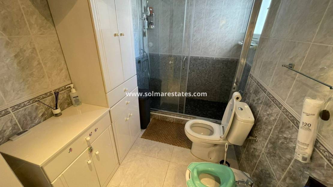 Chalet de 3 habitaciones en Los Altos en venta con piscina - 349.000 € (Ref: 8993265)