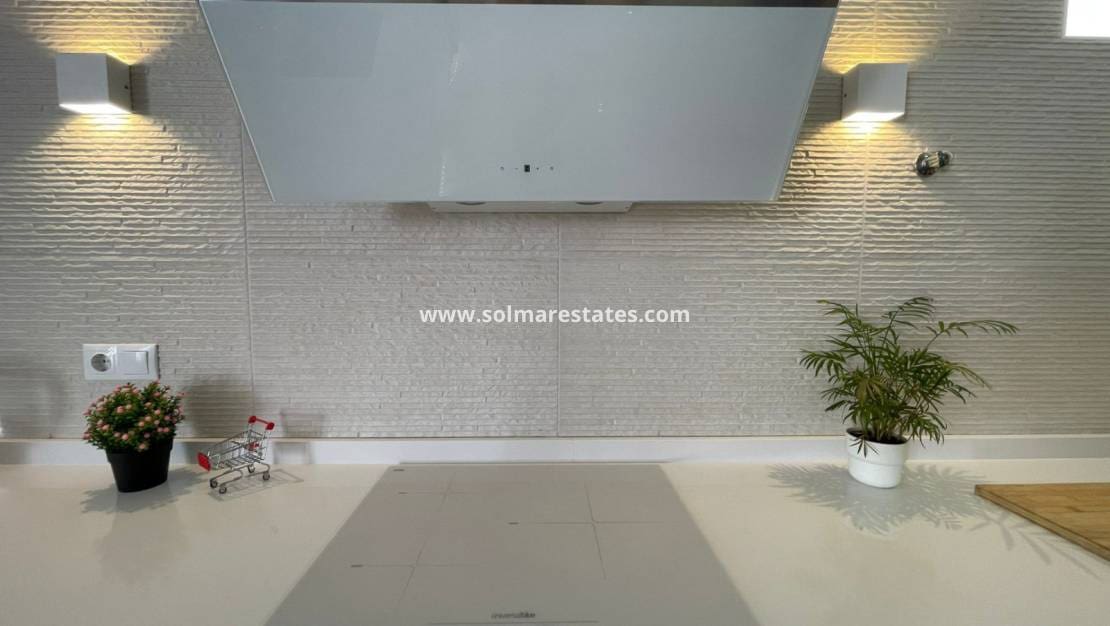 Chalet de 3 habitaciones en Los Altos en venta con piscina - 349.000 € (Ref: 8993265)