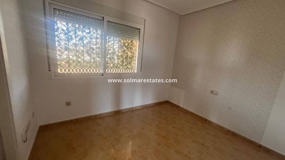 2 slaapkamer Appartement te koop in Villamartin met zwembad - € 134.995 (Ref: 9005981)