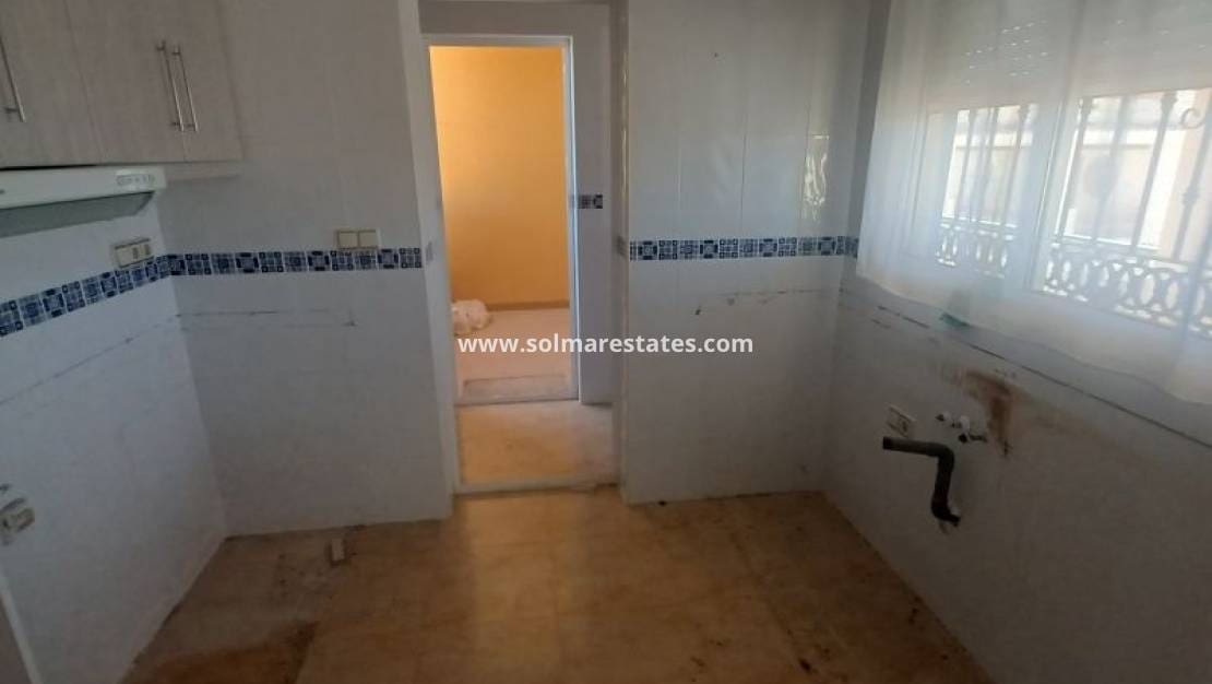 2 slaapkamer Appartement te koop in Villamartin met zwembad - € 134.995 (Ref: 9005981)