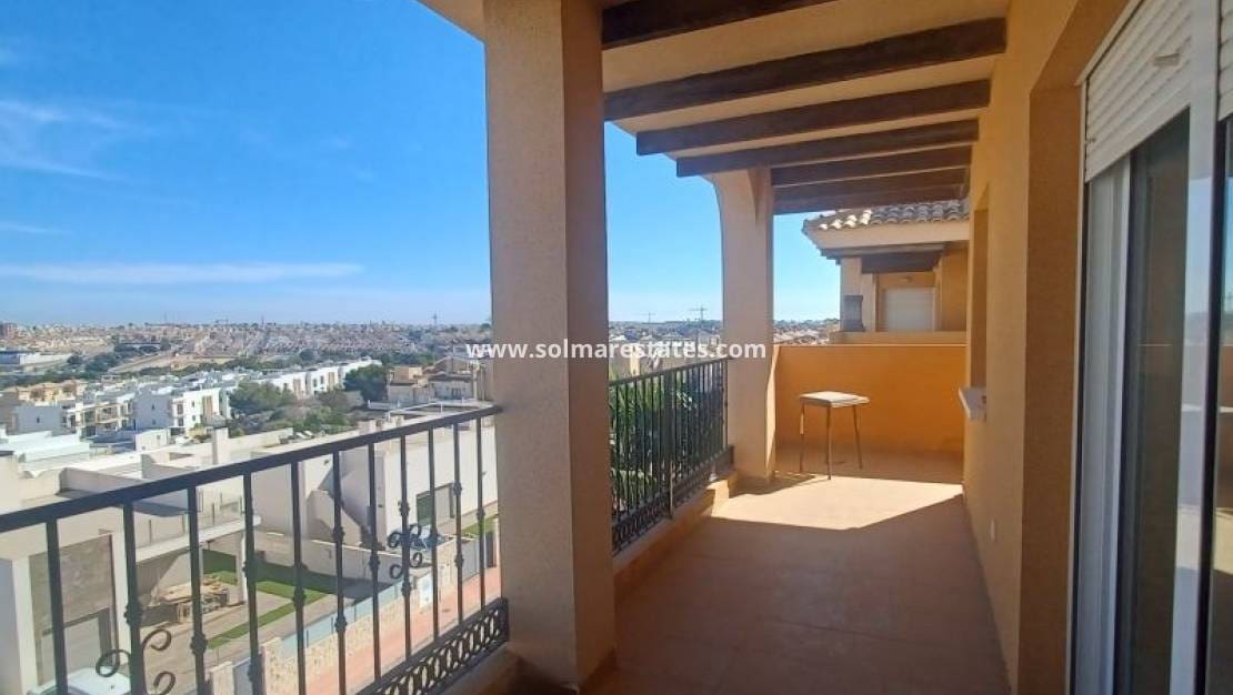 2 slaapkamer Appartement te koop in Villamartin met zwembad - € 134.995 (Ref: 9005981)