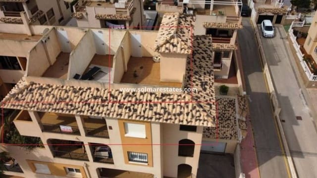 2 slaapkamer Appartement te koop in Villamartin, Orihuela met zwembad - € 134.995 (Ref: 9005981)