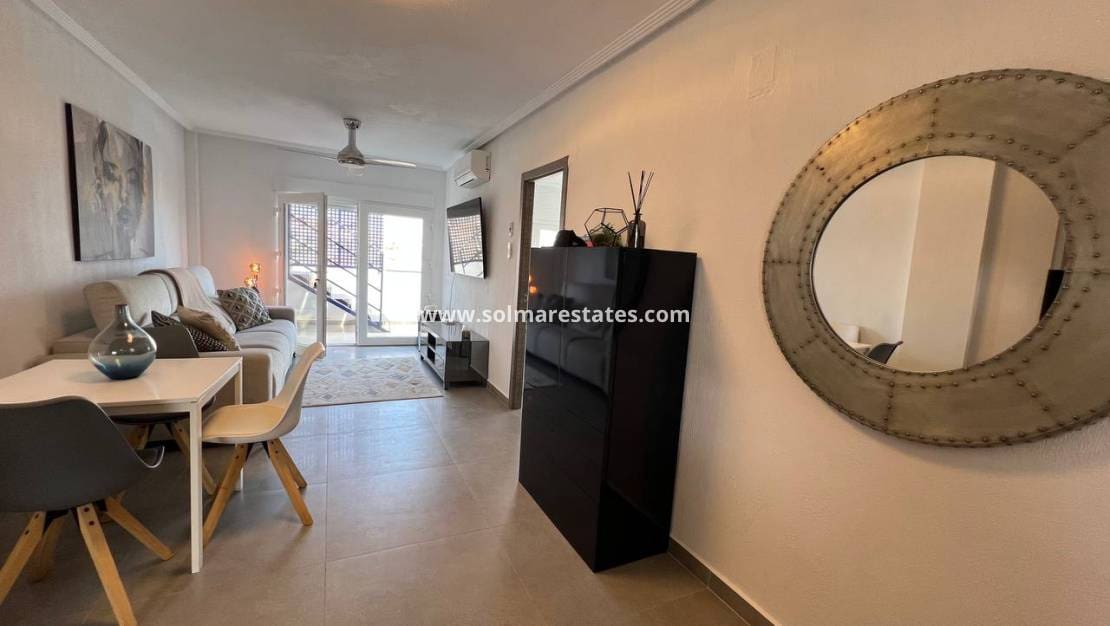 4 camera da letto Appartamento in vendita in Villamartin con piscina - 359.000 € (Rif: 9015887)