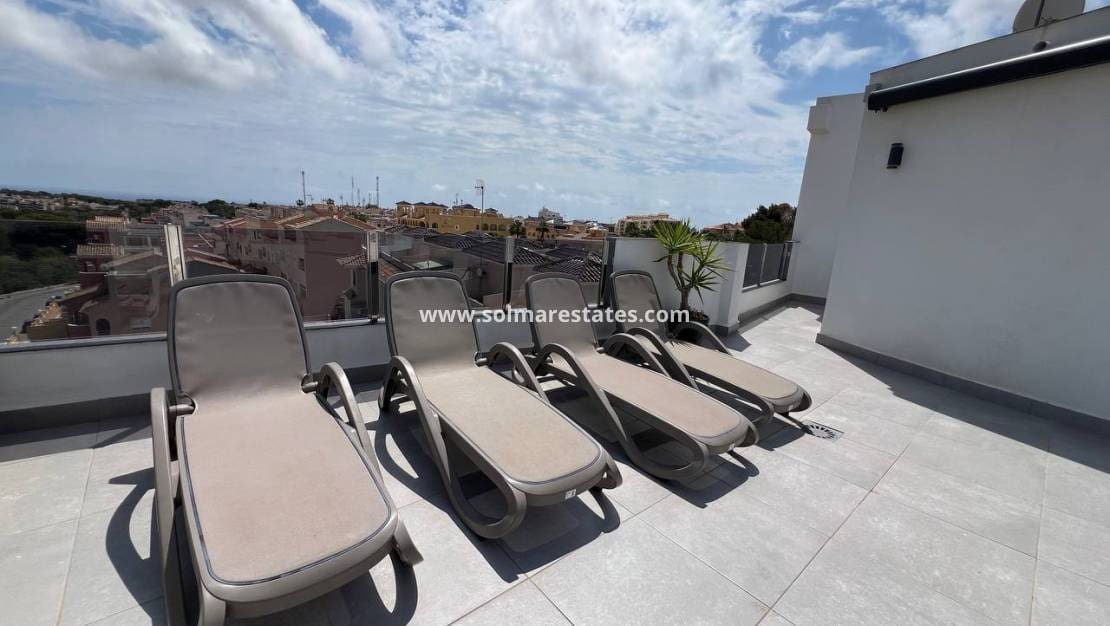 4 camera da letto Appartamento in vendita in Villamartin con piscina - 359.000 € (Rif: 9015887)