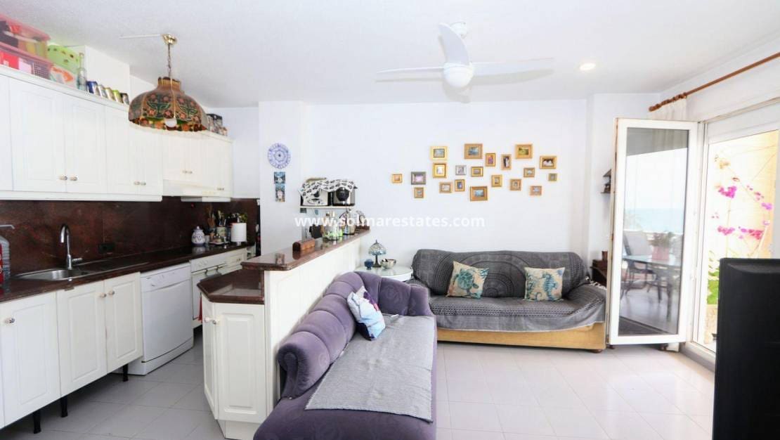 3 slaapkamer Appartement te koop in Playa Flamenca met zwembad - € 340.000 (Ref: 9030682)