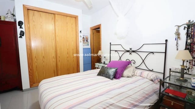 3 slaapkamer Appartement te koop in Playa Flamenca, Orihuela met zwembad - € 340.000 (Ref: 9030682)