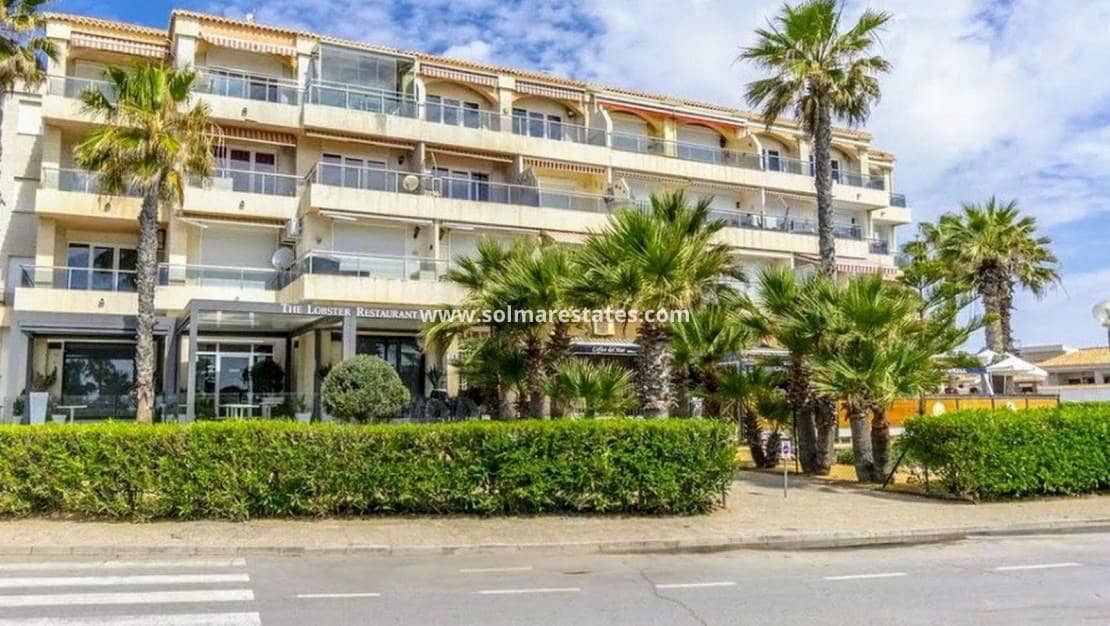 3 slaapkamer Appartement te koop in Playa Flamenca met zwembad - € 340.000 (Ref: 9030682)
