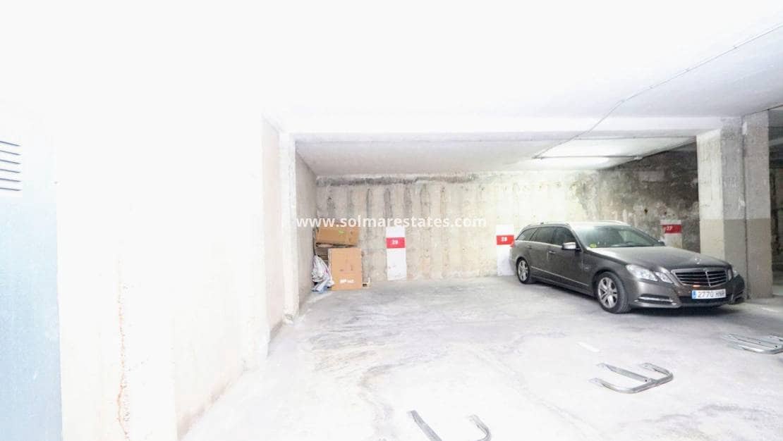 Apartamento de 3 habitaciones en Playa Flamenca en venta con piscina - 340.000 € (Ref: 9030682)