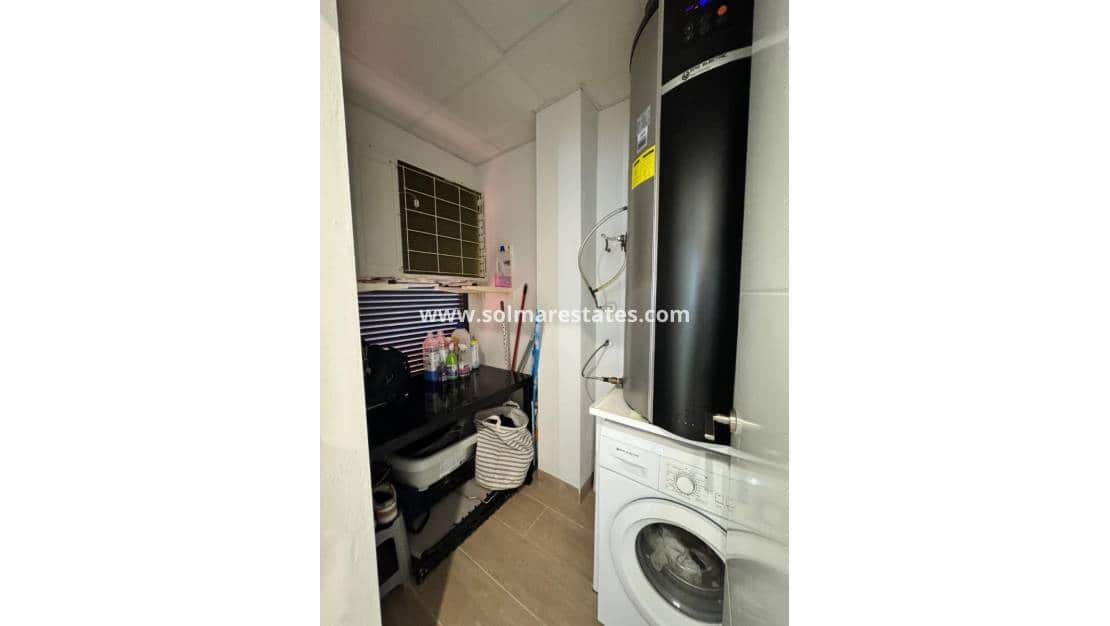 2 makuuhuone Huoneisto myytävänä paikassa Villamartin mukana uima-altaan - 259 000 € (Ref: 9030683)