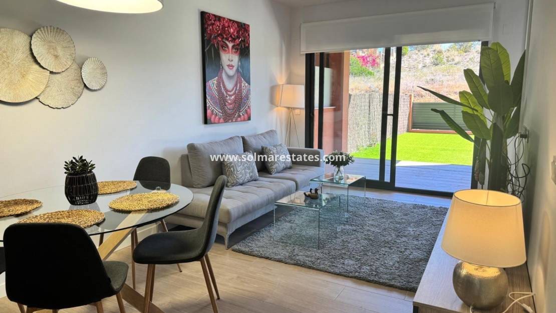 2 makuuhuone Huoneisto myytävänä paikassa Villamartin mukana uima-altaan - 259 000 € (Ref: 9030683)