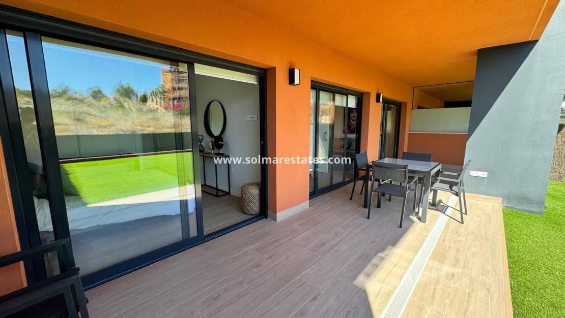 2 makuuhuone Huoneisto myytävänä paikassa Villamartin mukana uima-altaan - 259 000 € (Ref: 9030683)