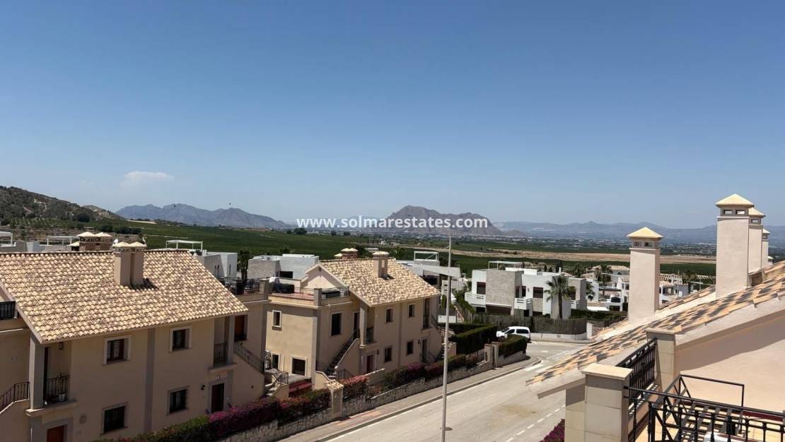2 bedroom Apartment for sale in Algorfa with pool - € 189,000 (Ref: 9041212)