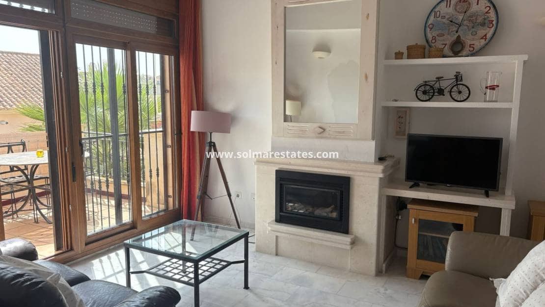2 bedroom Apartment for sale in Algorfa with pool - € 189,000 (Ref: 9041212)