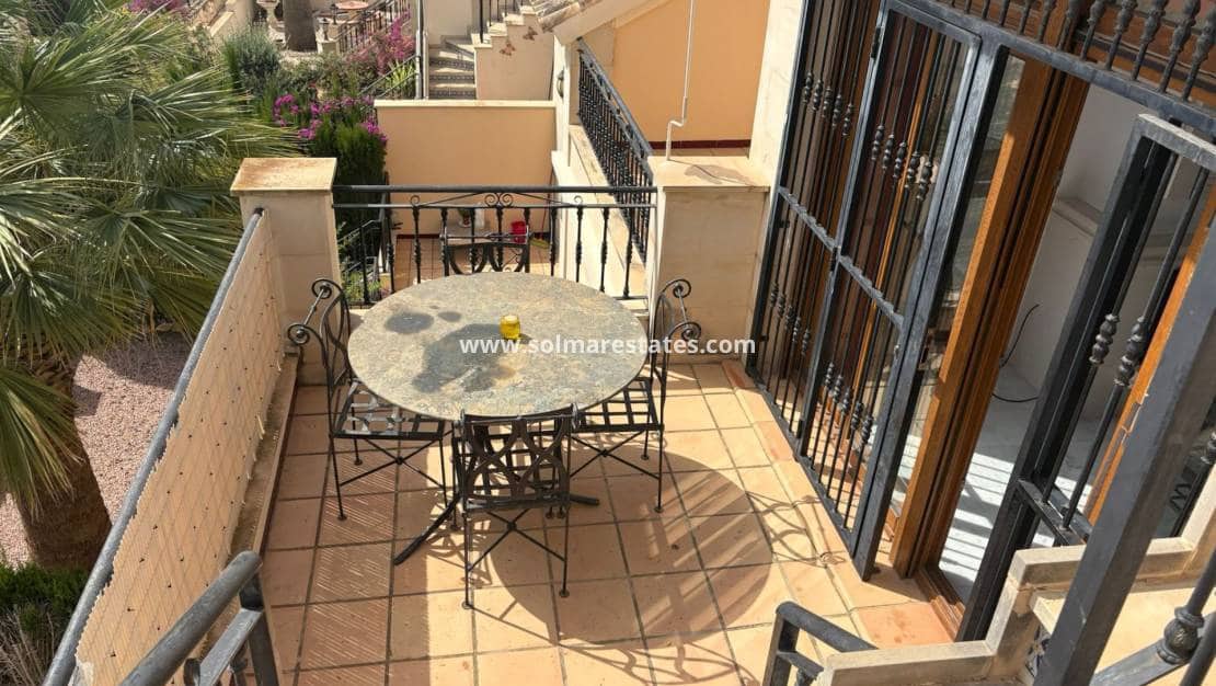 2 bedroom Apartment for sale in Algorfa with pool - € 189,000 (Ref: 9041212)