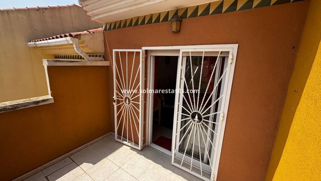 3 sypialnia Dom na sprzedaż w Dona Pepa z basenem - 249 995 € (Ref: 9043784)