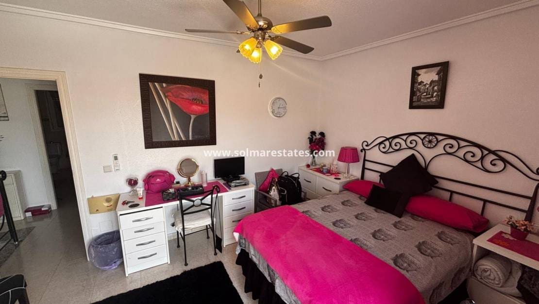 3 sypialnia Dom na sprzedaż w Dona Pepa z basenem - 249 995 € (Ref: 9043784)