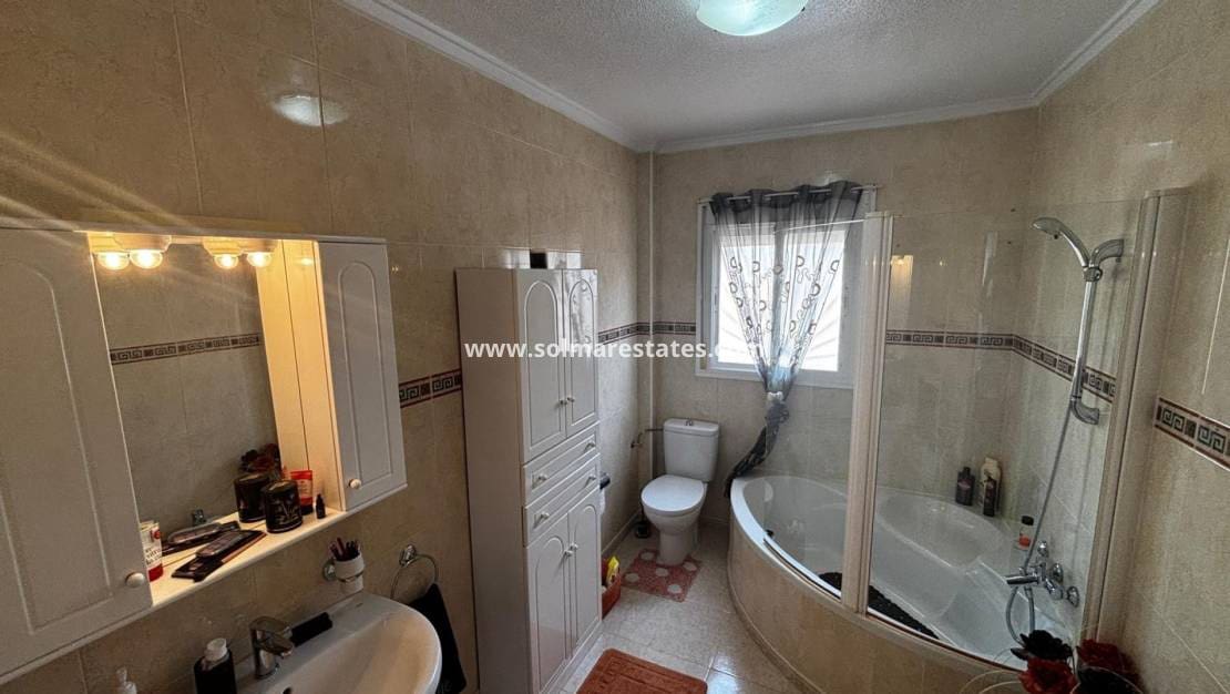 3 sypialnia Dom na sprzedaż w Dona Pepa z basenem - 249 995 € (Ref: 9043784)