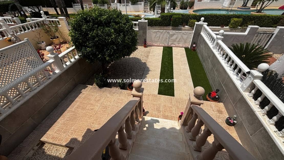 3 sypialnia Dom na sprzedaż w Dona Pepa z basenem - 249 995 € (Ref: 9043784)