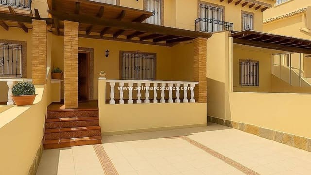 2 slaapkamer Huis te koop in Playa Flamenca, Orihuela met zwembad - € 182.000 (Ref: 9058226)