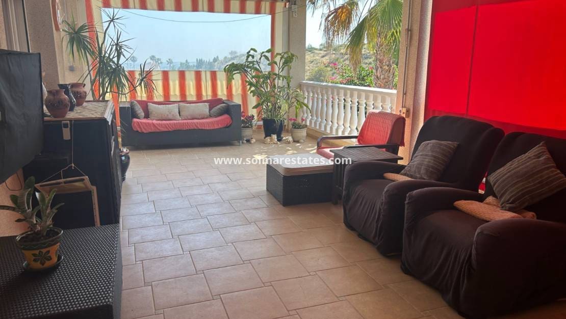 3 Zimmer Villa zu verkaufen in Algorfa mit Pool - 599.990 € (Ref: 9097383)
