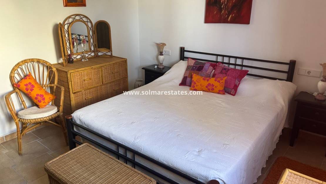 3 Zimmer Villa zu verkaufen in Algorfa mit Pool - 599.990 € (Ref: 9097383)