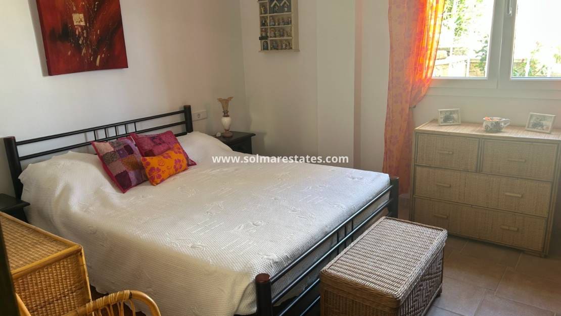 3 Zimmer Villa zu verkaufen in Algorfa mit Pool - 599.990 € (Ref: 9097383)