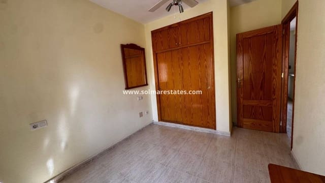2 Zimmer Apartment zu verkaufen in Villamartin, Orihuela mit Pool - 119.000 € (Ref: 9101521)