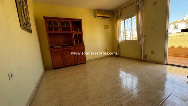 2 Zimmer Apartment zu verkaufen in Villamartin, Orihuela mit Pool - 119.000 € (Ref: 9101521)