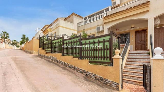 3 soveværelse Lejlighed til salg i Los Altos med swimmingpool - € 149.000 (Ref: 9105170)