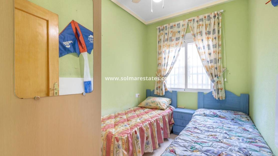 3 soverom Leilighet til salgs i Los Altos - € 149 000 (Ref: 9105170)