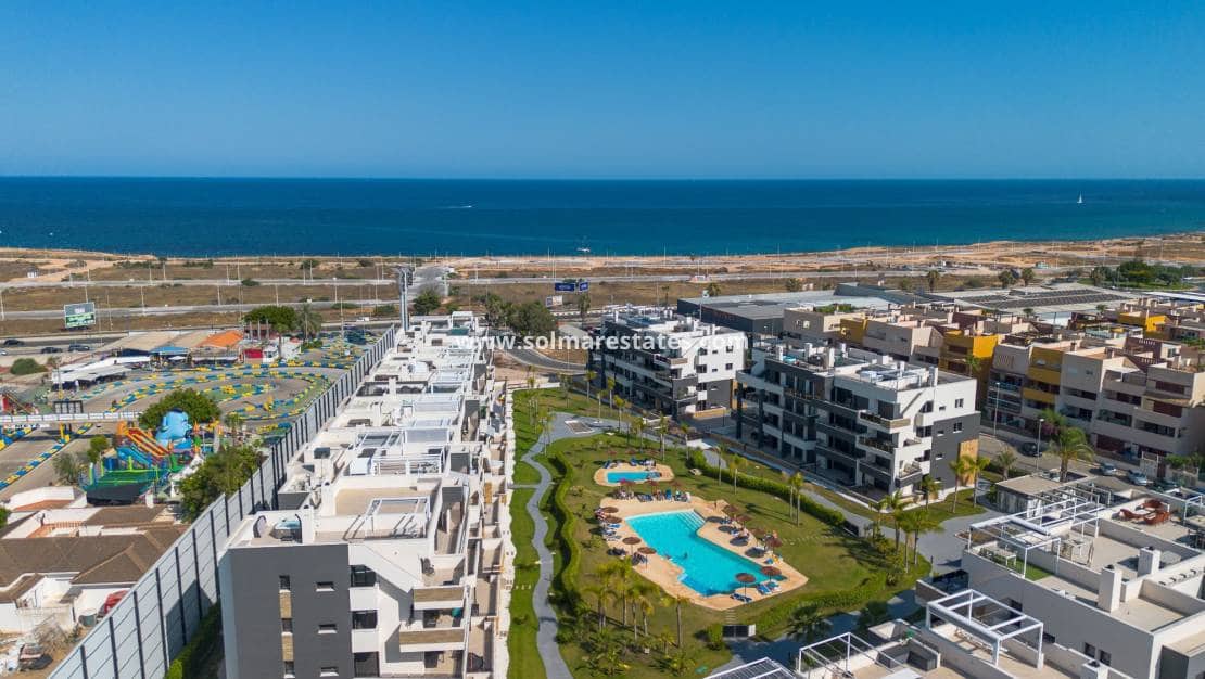 2 bedroom Apartment for sale in Playa Flamenca with pool - € 495,000 (Ref: 9115097)