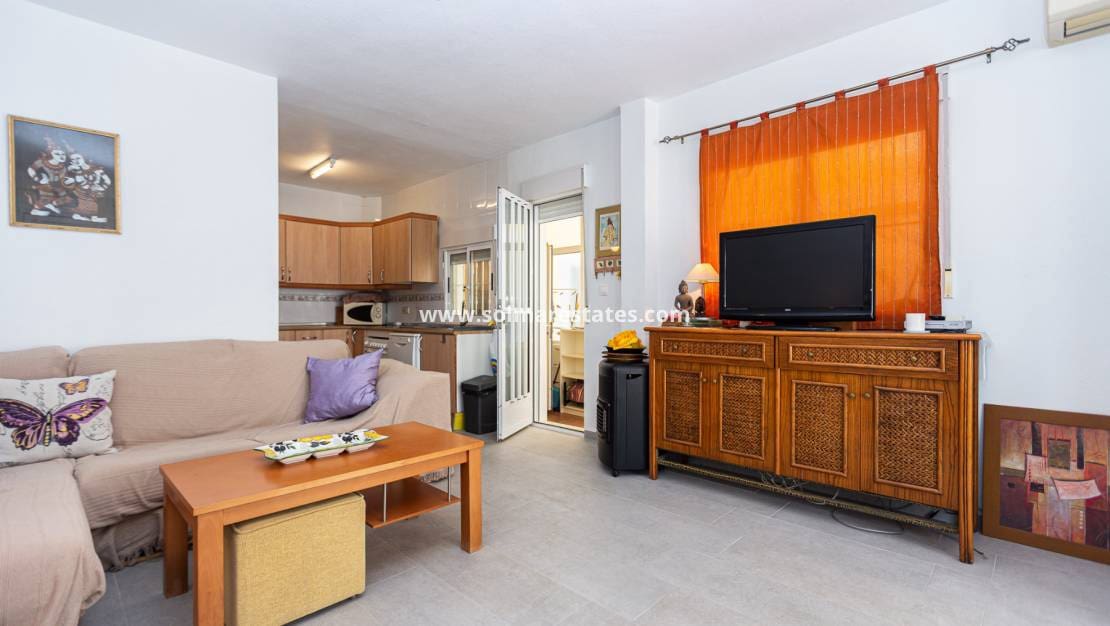 3 soveværelse Byhus til salg i La Zenia - € 216.000 (Ref: 9115104)