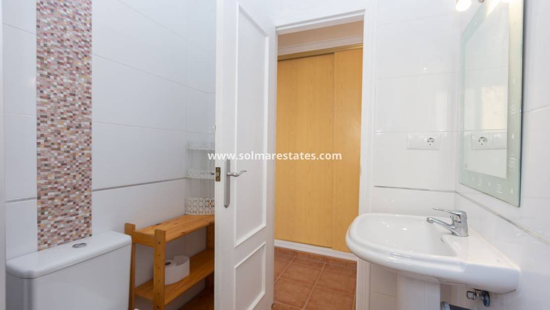 3 soveværelse Byhus til salg i La Zenia - € 216.000 (Ref: 9115104)