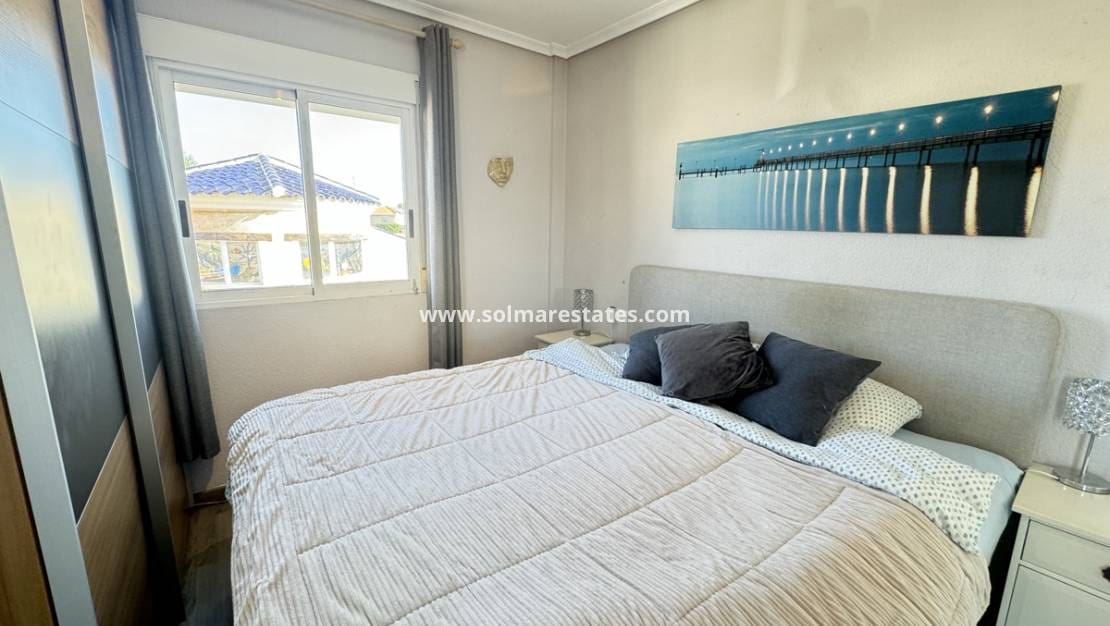 4 makuuhuone Huvila myytävänä paikassa Ciudad Quesada mukana uima-altaan - 590 000 € (Ref: 9115108)