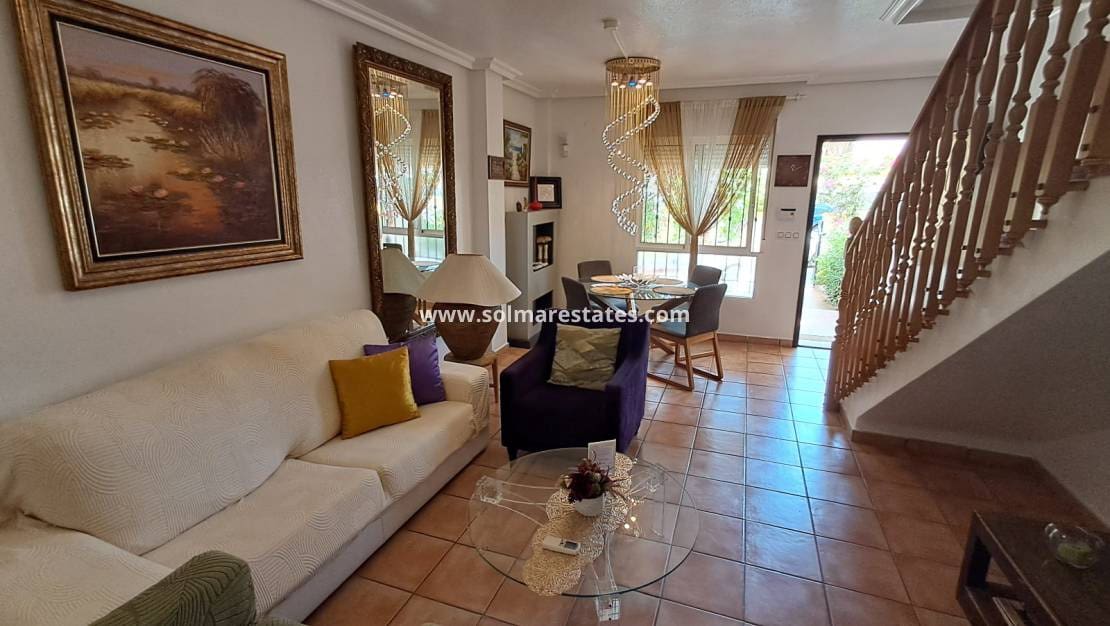3 Zimmer Haus zu verkaufen in Cabo Roig mit Pool - 255.000 € (Ref: 9115113)